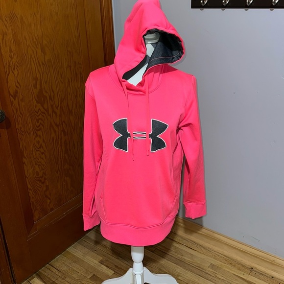 Women’s under Armour sweatshirt no size tag . - Picture 1 of 5